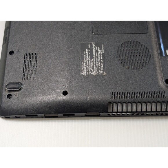 OEM Toshiba Satellite C655-S5132 Laptop Bottom Base Case Cover AP0BF000A00 - Picture 3 of 4